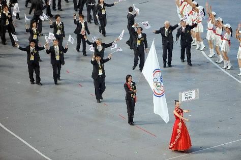 2008年8月8日，在29届北京奥运会上，中华台北代表团的入场引起了全场观众的欢声雷动。“中华台北”这？台湾解说2008奥运会