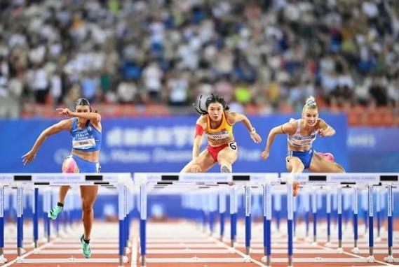 女子100、200米国家二级成绩是多少？如何考二级（奥运会200米女子决赛）