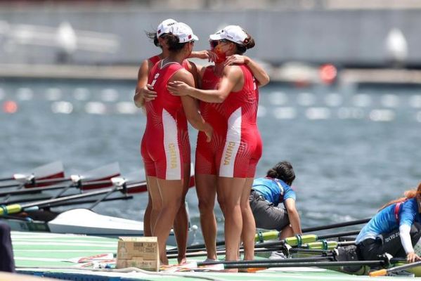 2008年北京奥运女子4人划桨冠军成员（北京奥运会 四人双桨）